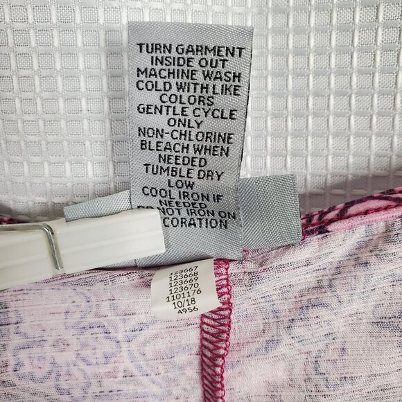 Catherines Size 2X P Top V Neck Light Jersey Knit Paisley Rhinestone Accents - Picture 5 of 10